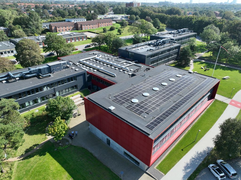 ab7ac31f44c65c759db7aca54710ea6e84d688e9 (Medium)